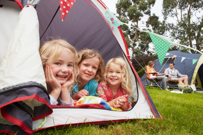 enfants au camping